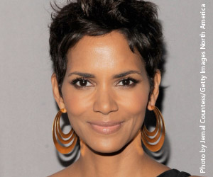 Eye Beauty for Fall-Halle Berry
