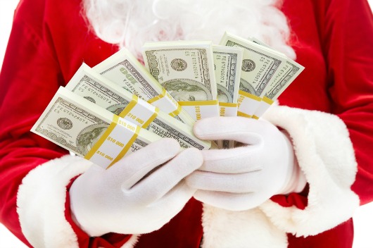 How much to tip during the holidays