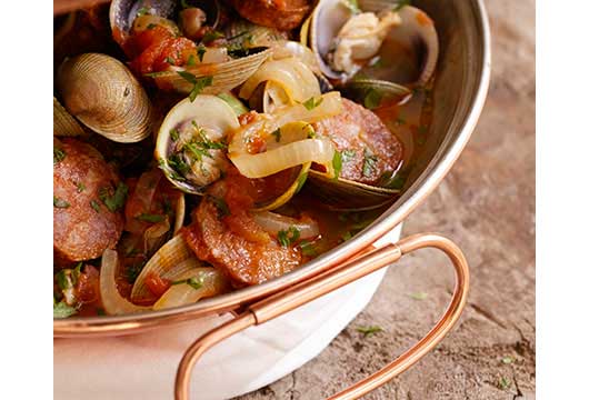 Clams & Sausage in a Cataplana-MainPhoto