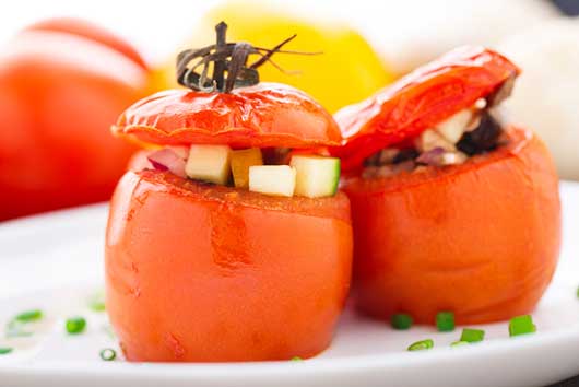 An Easy Recipe for Stuffed Tomatoes-MainPhoto