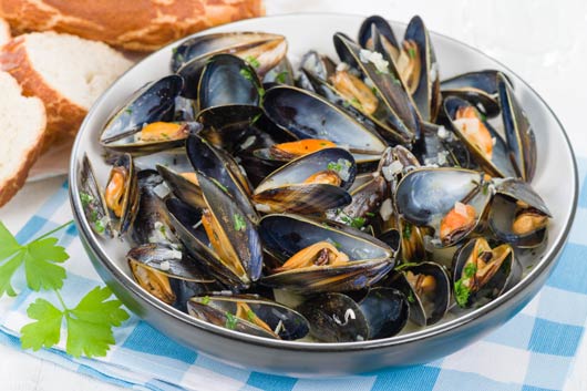 7-Mussels-Recipes-to-Bring-You-Out-of-Your-Shell-MainPhoto