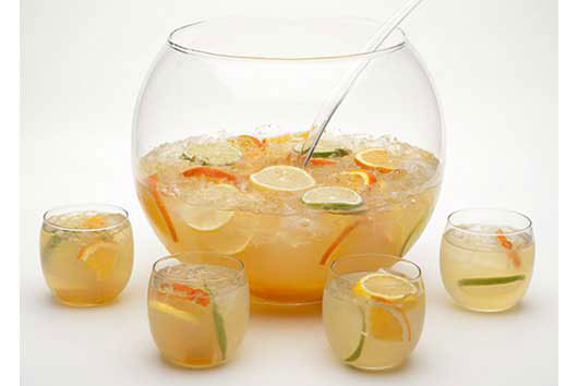 Summer-Elixir-8-Sangria-Recipe-Ideas-to-Sip-on-All-Season-Photo2