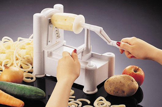 Gear-Control-10-Fruit-&-Veggie-Kitchen-Gadgets-You-Need-in-Your-Life-Photo2