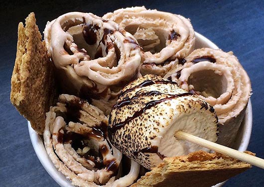 Rolled-Ice-Cream-That’s-Right,-Rolled-MainPhoto