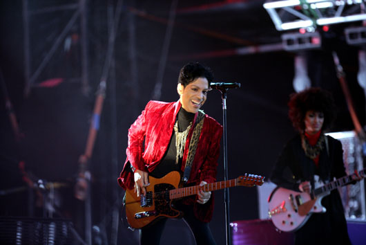 18-reasons-prince-will-forever-be-rock-royalty-photo10