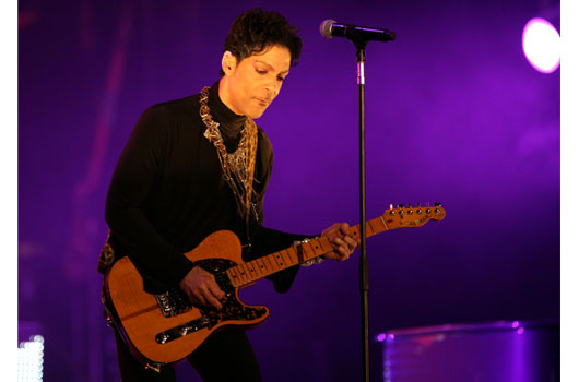18-reasons-prince-will-forever-be-rock-royalty-photo13