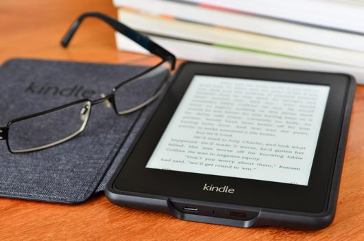Kindle-Your-Flame-15-Reasons-why-Having-a-Kindle-will-Change-Your-Life-MainPhoto