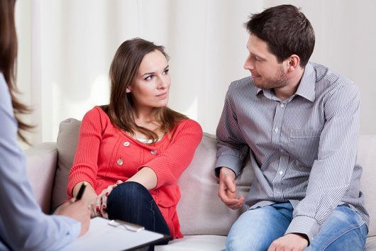 Session-Control-10-Ways-to-Approach-Your-First-Couples-Therapy-Meeting-photo4