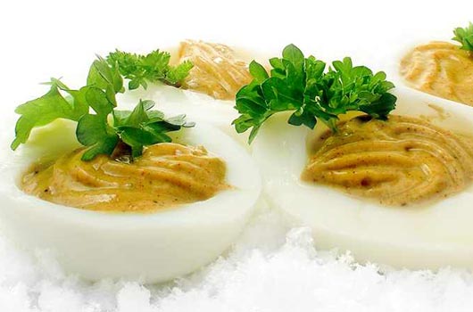 The-Infernal-Breakfast-10-Ways-to-Make-Deviled-Eggs-Photo8