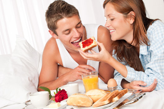 7-Valentines-Breakfast-Ideas-that-will-Make-you-Get-Right-Back-Into-Bed-photo3