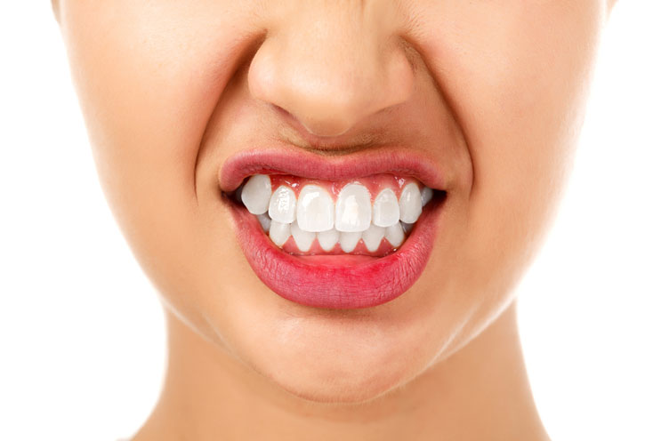 Patrulla mandíbula: Cómo dejar de rechinar los dientes durante la noche-MainPhoto