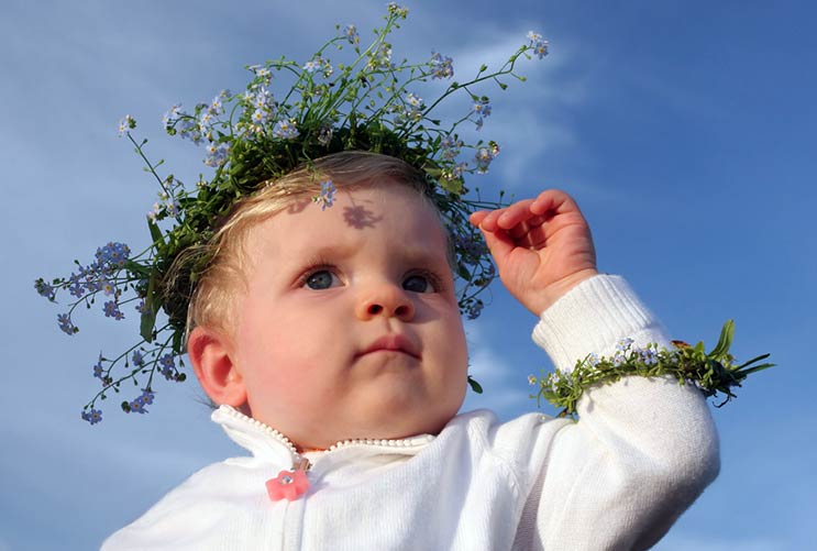 15 nombres populares de bebés que son más locos que Saint-MainPhoto