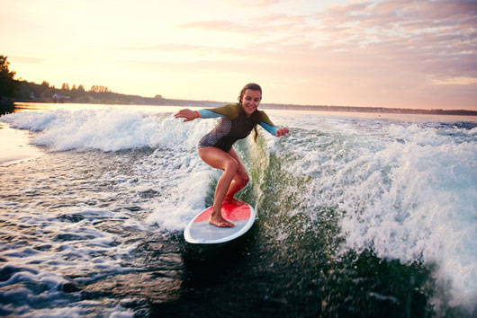 Aquí-está-por-qué-debes-tener-como-objetivo-ser-una-chica-surfista-Photo6