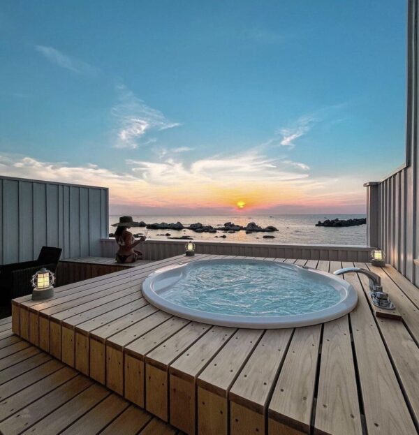 アーバンリゾート福井の口コミと宿泊料金！絶景プール＆サウナの真相