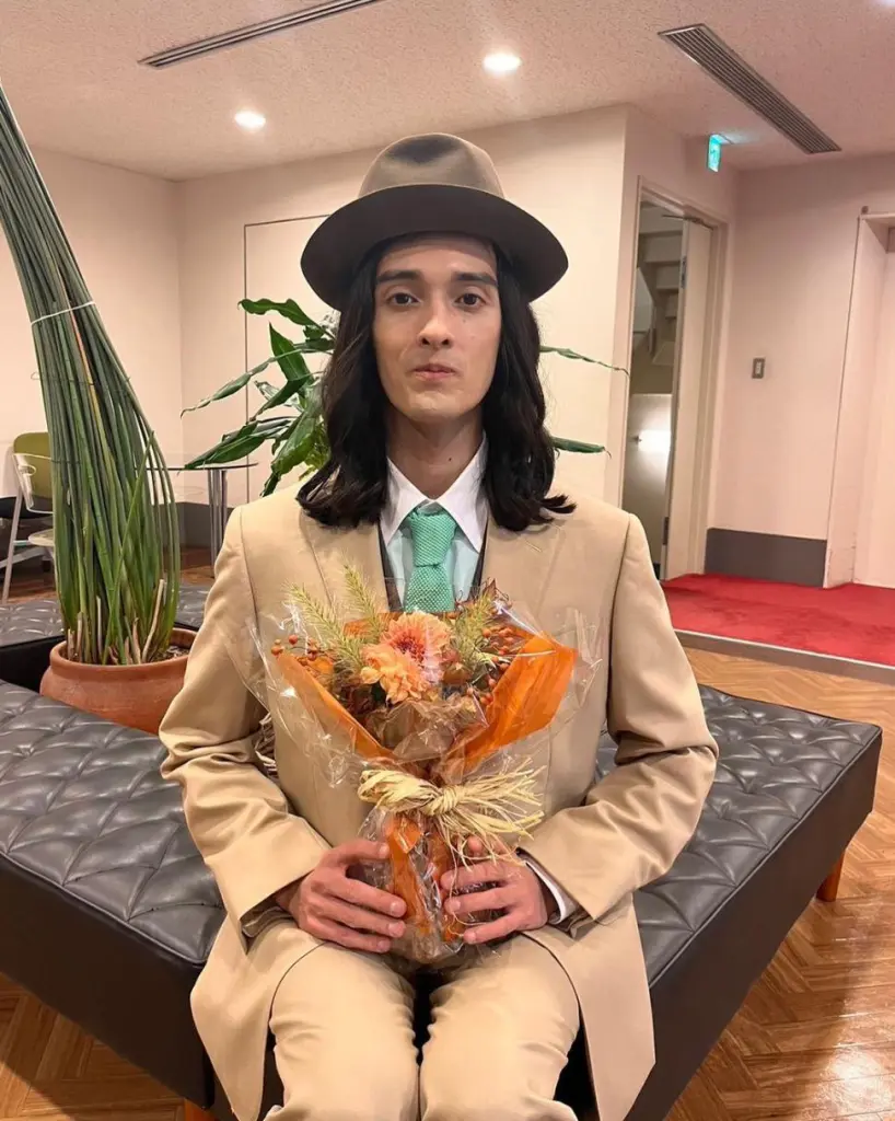 アスペルガー公表の芸能人一覧｜告白の真相と現在のリアルを追う