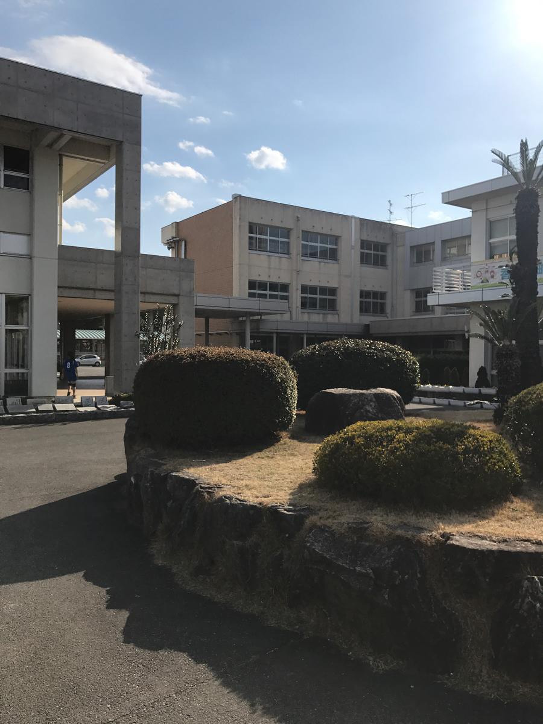 香川第一中学校の評判と進学実績は？部活動や制服・学区まで徹底解説