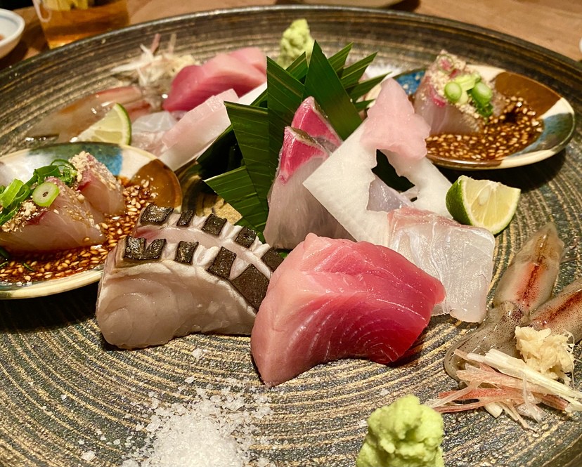 梅田の夜景と旬を味わう大人たち――2026年、「晩酌と晩御飯 ちょうつがひ」が提案する至高のナイトスタイル