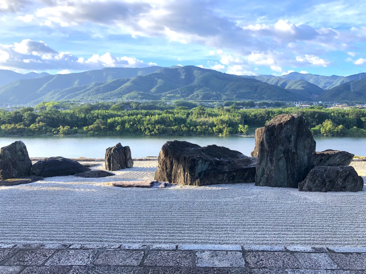 徳島・本楽寺の絶景枯山水と歴史の深層！2026年最新拝観ガイド