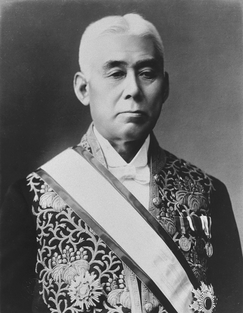 平民宰相の暗殺に隠された真相！原敬が遺した本格政党政治の光と影