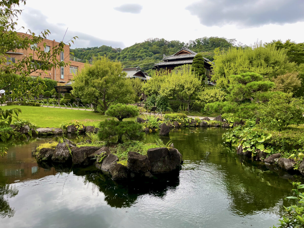 高尾駒木野庭園の四季と秘められた歴史｜知らないと損する名園の魅力を完全解説
