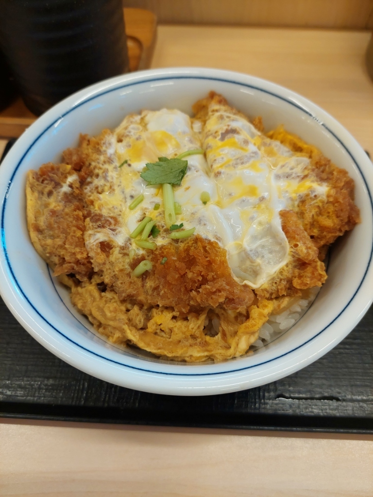 かつや千歳店を徹底検証！混雑と持ち帰り攻略・割引クーポンの真実