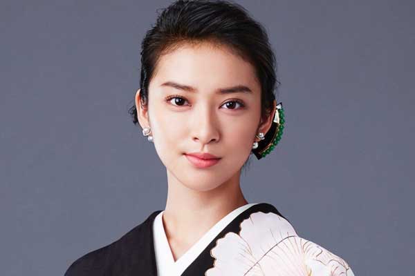 武井咲『黒革の手帖』はなぜ今も絶賛？米倉涼子版と決定的な3つの違い