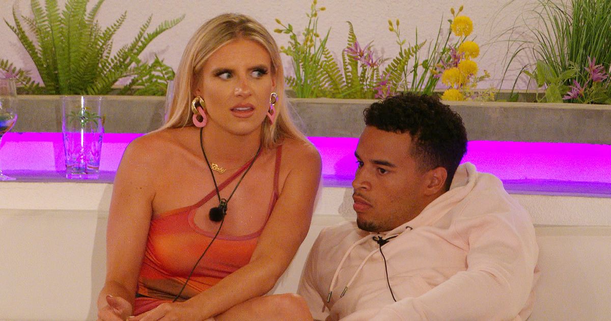 What Time Is Love Island on Tonight Uk