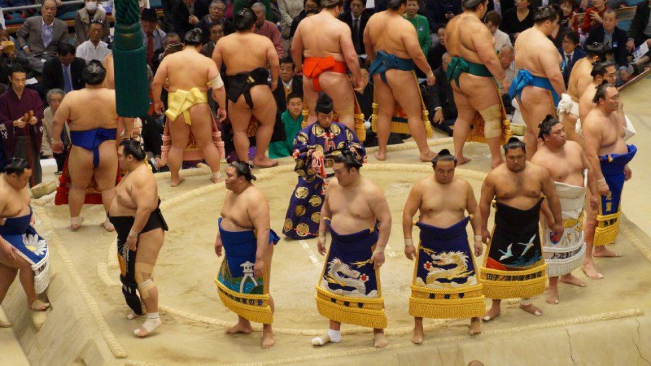 【大相撲】金星で一生給料が上がる？横綱撃破に隠された驚愕の仕組み