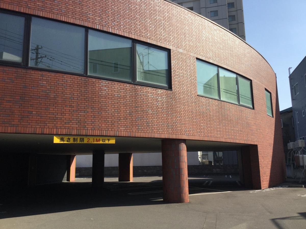 浜坂皮フ科の評判と待ち時間は？混雑回避術と受診の注意点を徹底解説