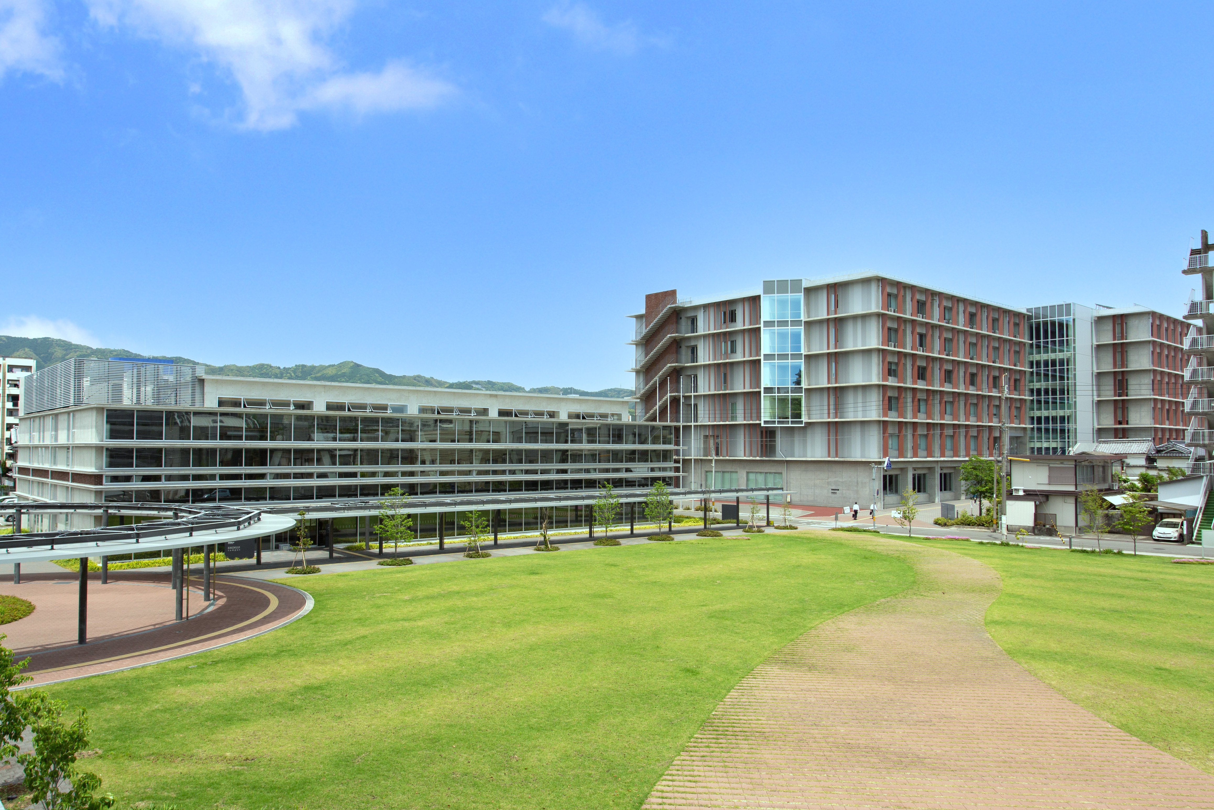 高知県立大学のリアルな評判とは？偏差値・倍率と驚きの就職実績を徹底解剖