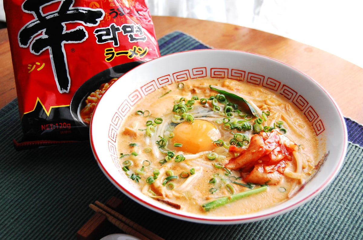 辛ラーメンに豆乳を入れるとなぜ激ウマ？分離しない黄金比レシピを徹底解説