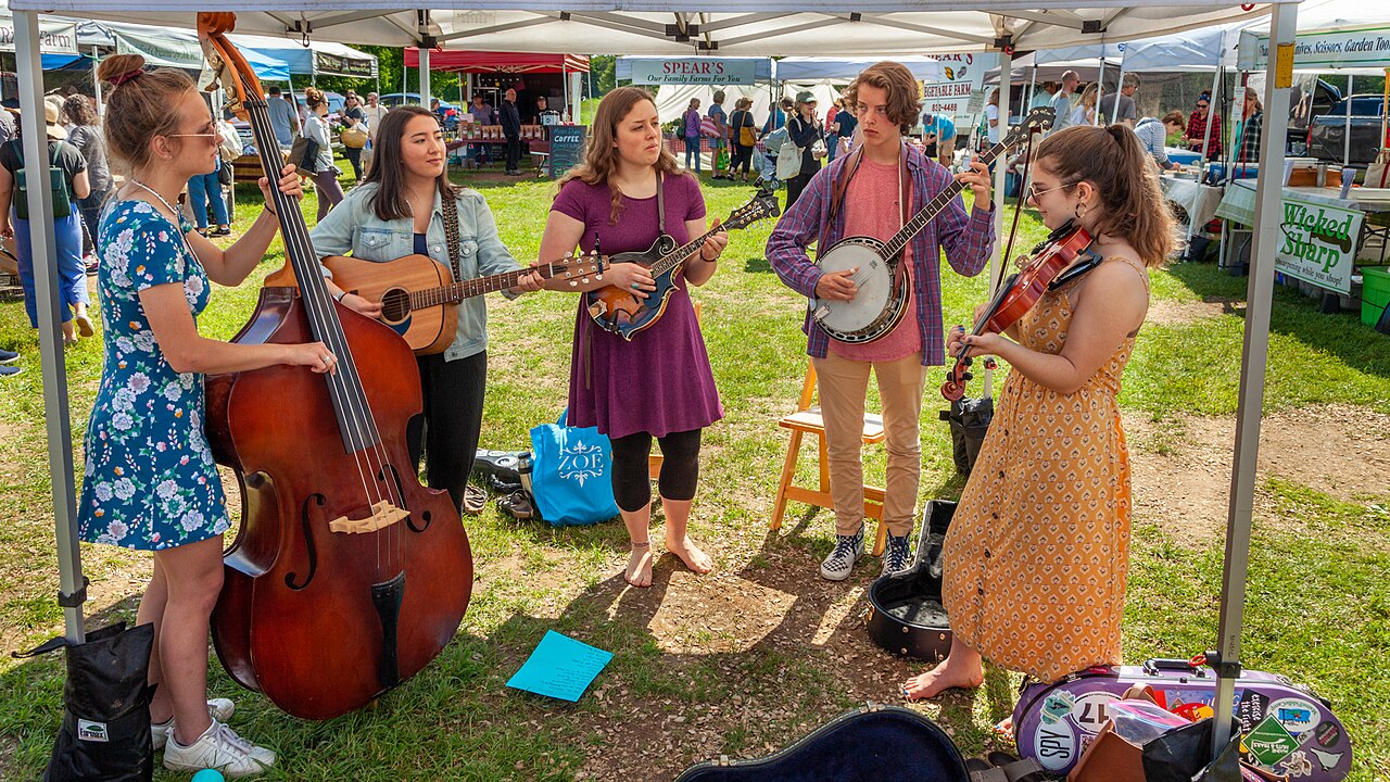 Isabel and Reuben Poling: the Kids Who Grew up in San Francisco’s Bluegrass Spotlight