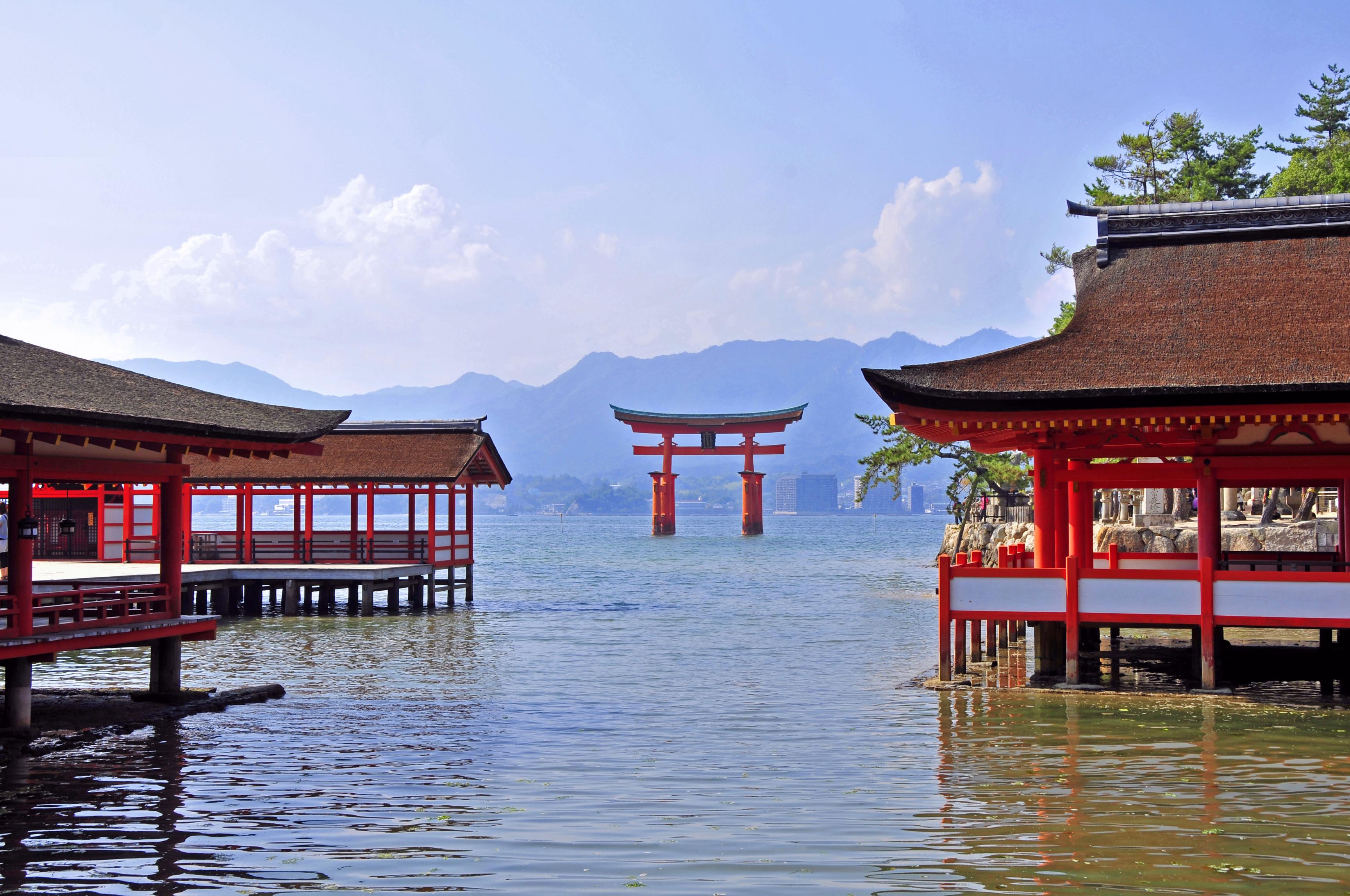 宮島Sa下り完全攻略ガイド！絶景鳥居から牡蠣＆限定土産まで徹底検証