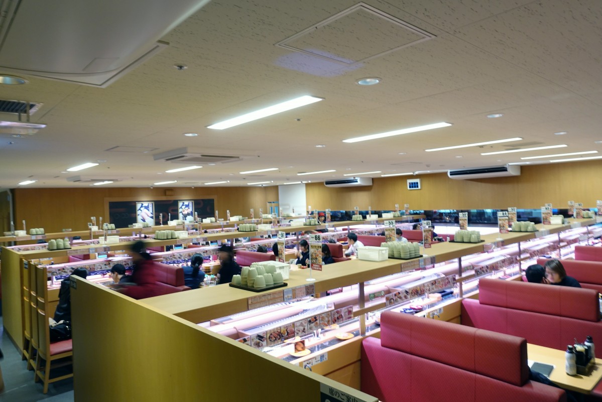 スシロー高田店の混雑回避術と予約裏技！最新メニュー＆お得情報