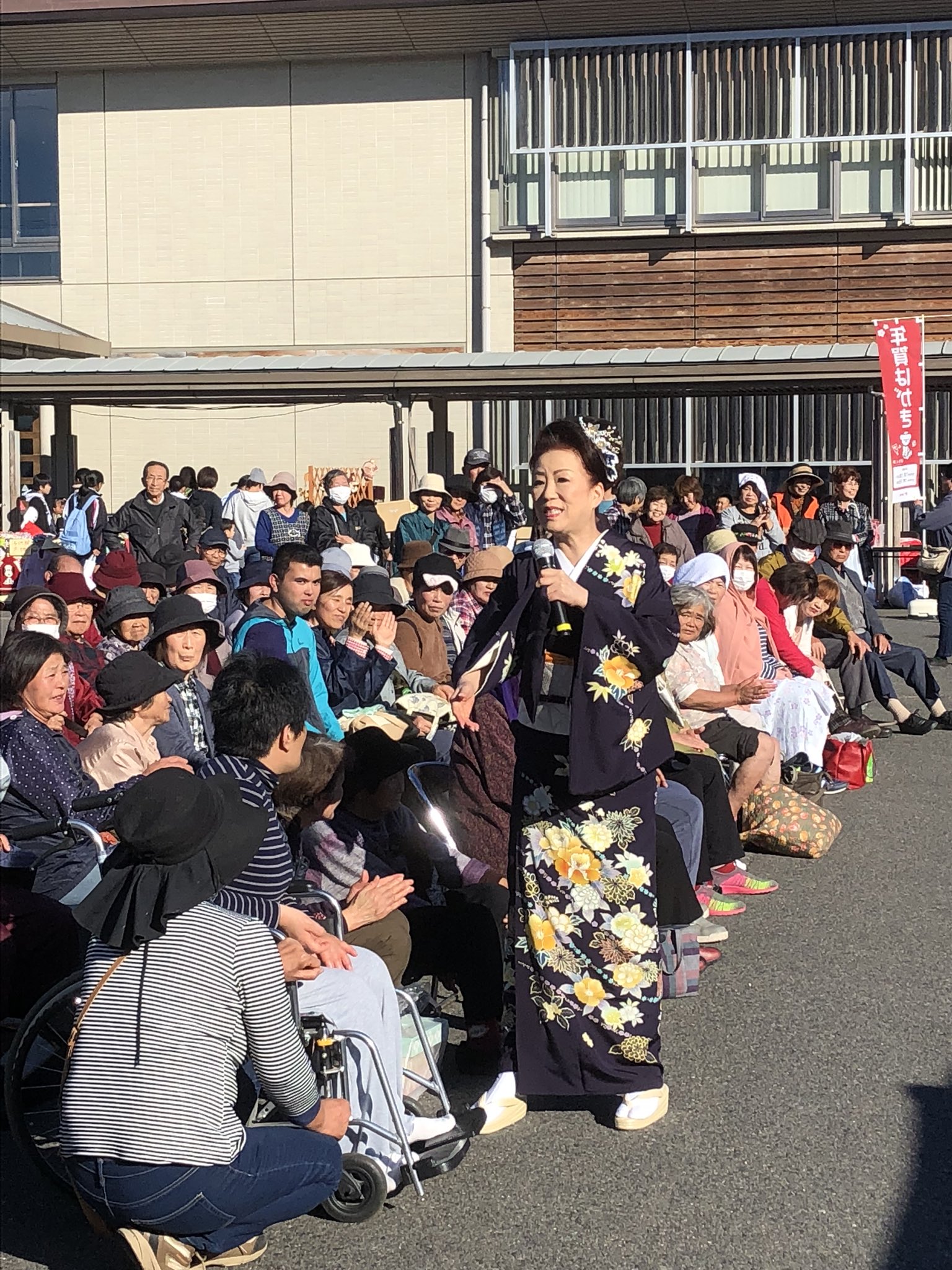 仁支川峰子の元夫は誰？泥沼離婚の衝撃真相と浮気・巨額借金の結末とは