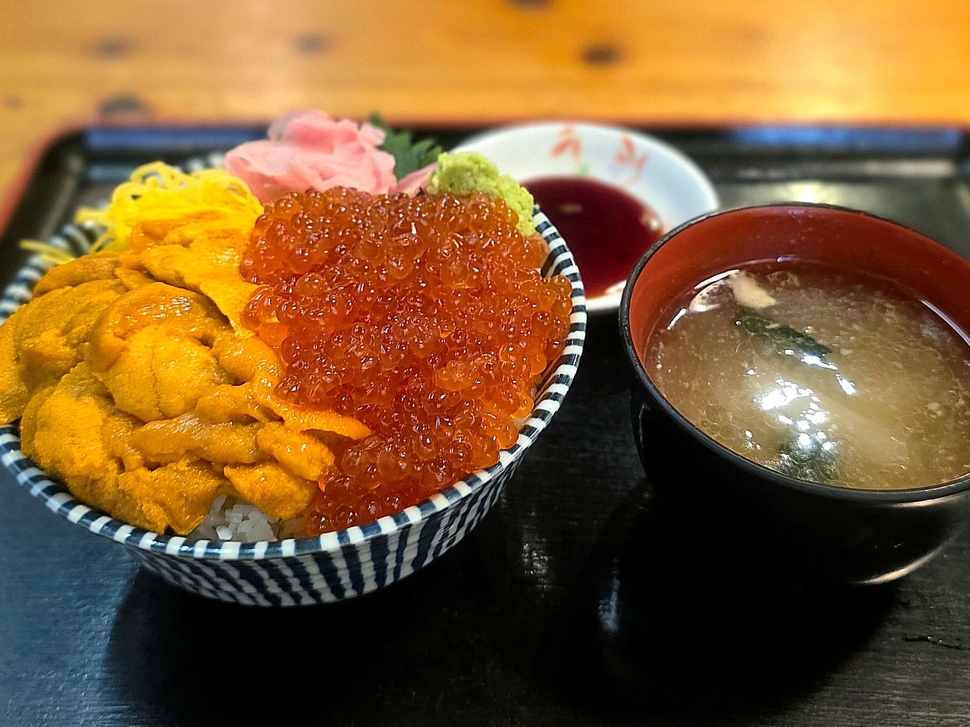 新宿タカマル鮮魚店が連日大行列の真相！本館・２号館の違いと評判を検証