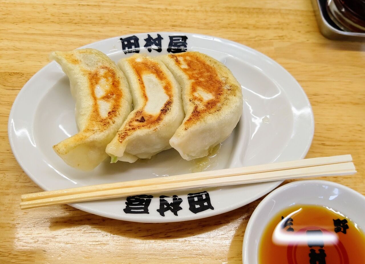 【2026年最新】行列が絶えない青竹打ちラーメンの聖地「田村 屋」——伝統継承の現在地と職人文化の未来