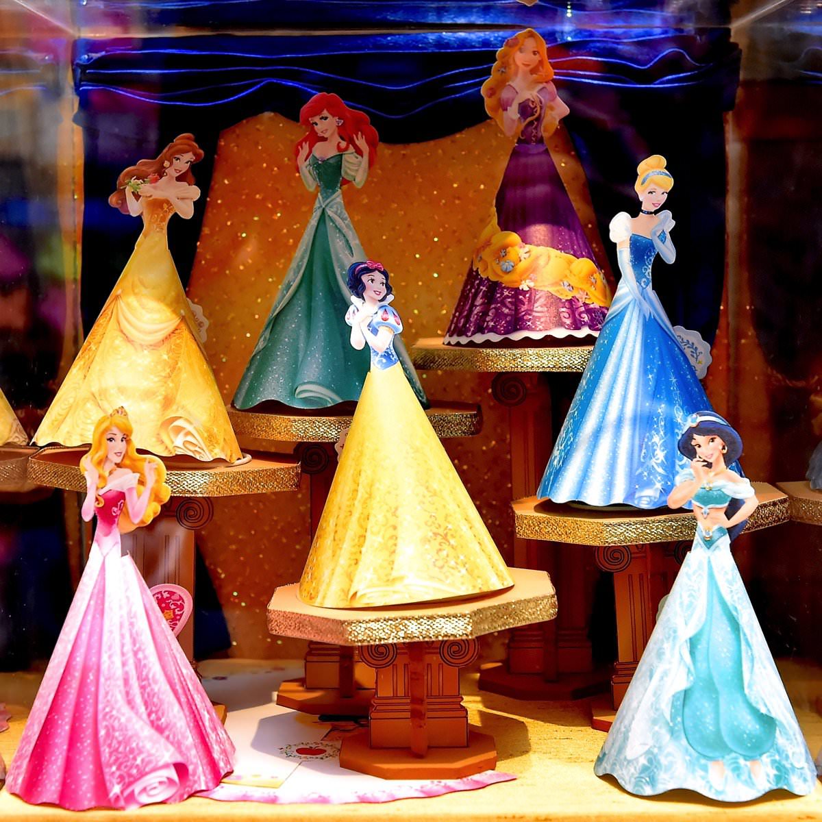 ディズニープリンセスドレス完全ガイド！公式と通販の差＆2026人気