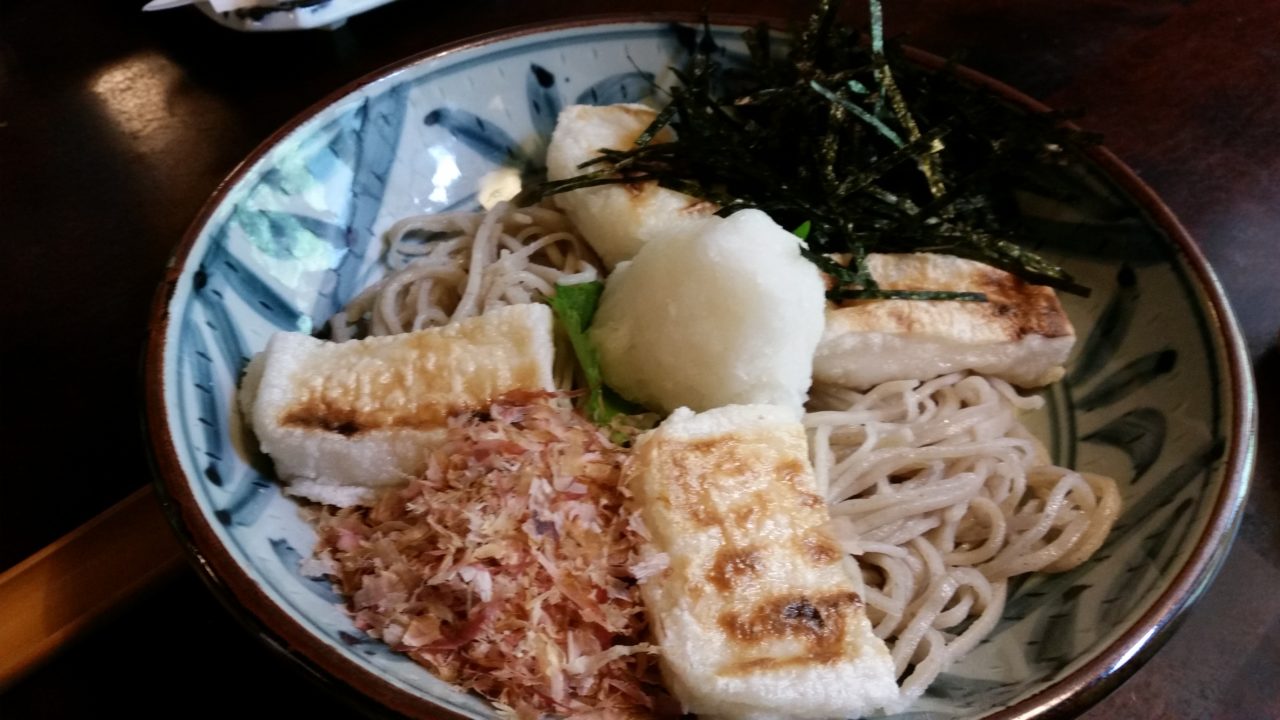 ラーメン王国・佐野で蕎麦が話題沸騰！名水仕込みの十割と穴場名店