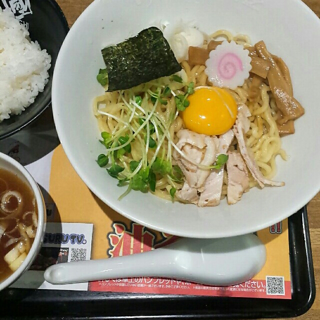 【2026最新】祐天寺の絶品ラーメン！行列の理由と深夜の穴場を徹底解剖