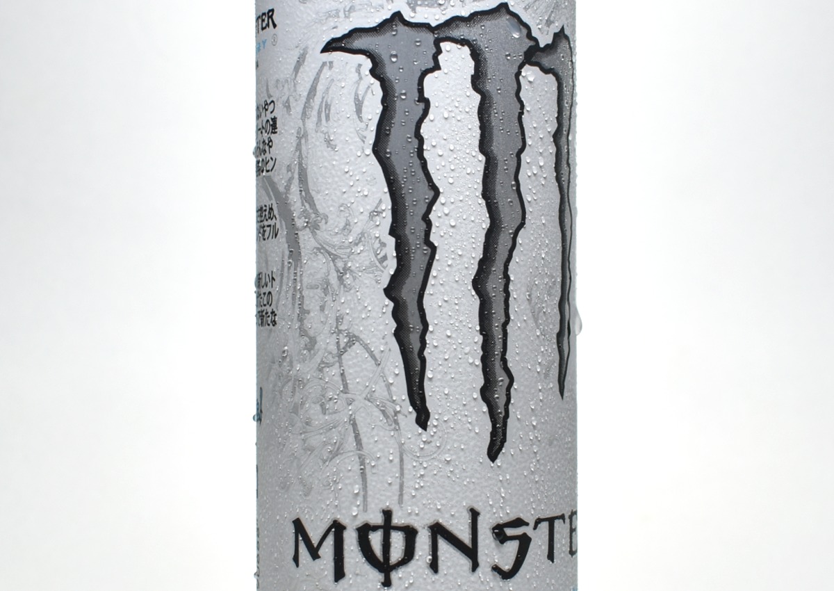 モンスター白は何味？公式フレーバーと味の正体を元記者が徹底検証