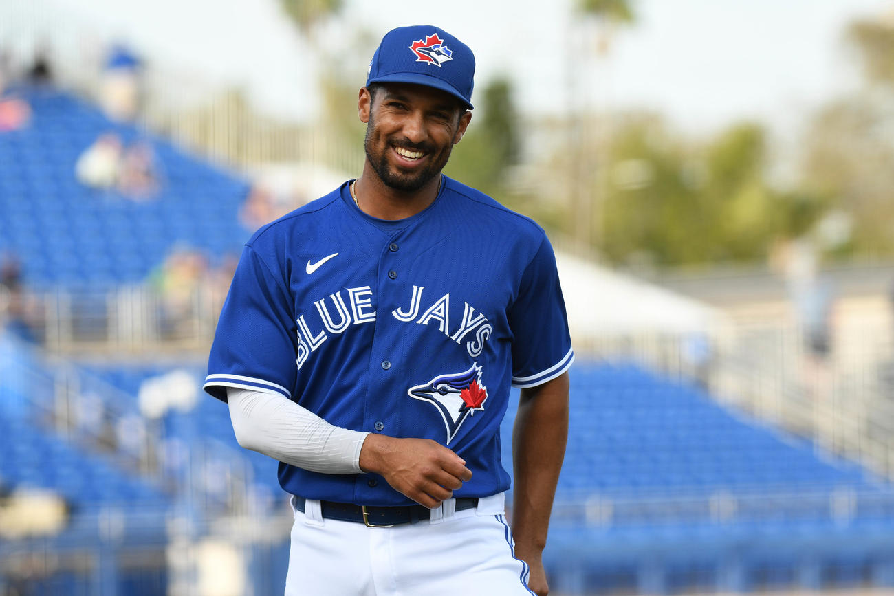 Mlbの鉄人セミエン！驚異の年俸とレンジャーズを支える凄さの全貌