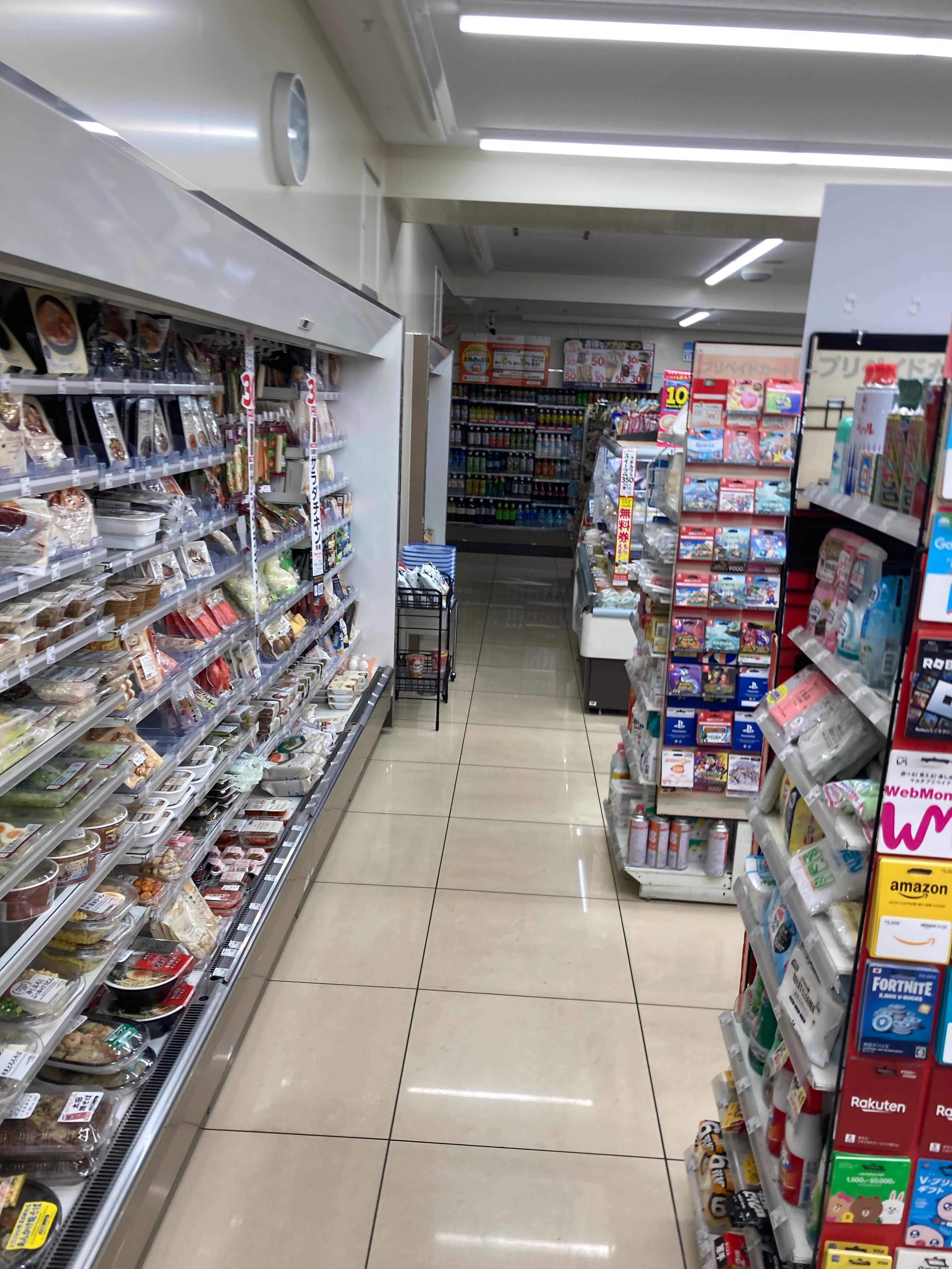 ローソン歌舞伎町一丁目店の治安と噂を追う｜深夜のリアルと設備を徹底検証