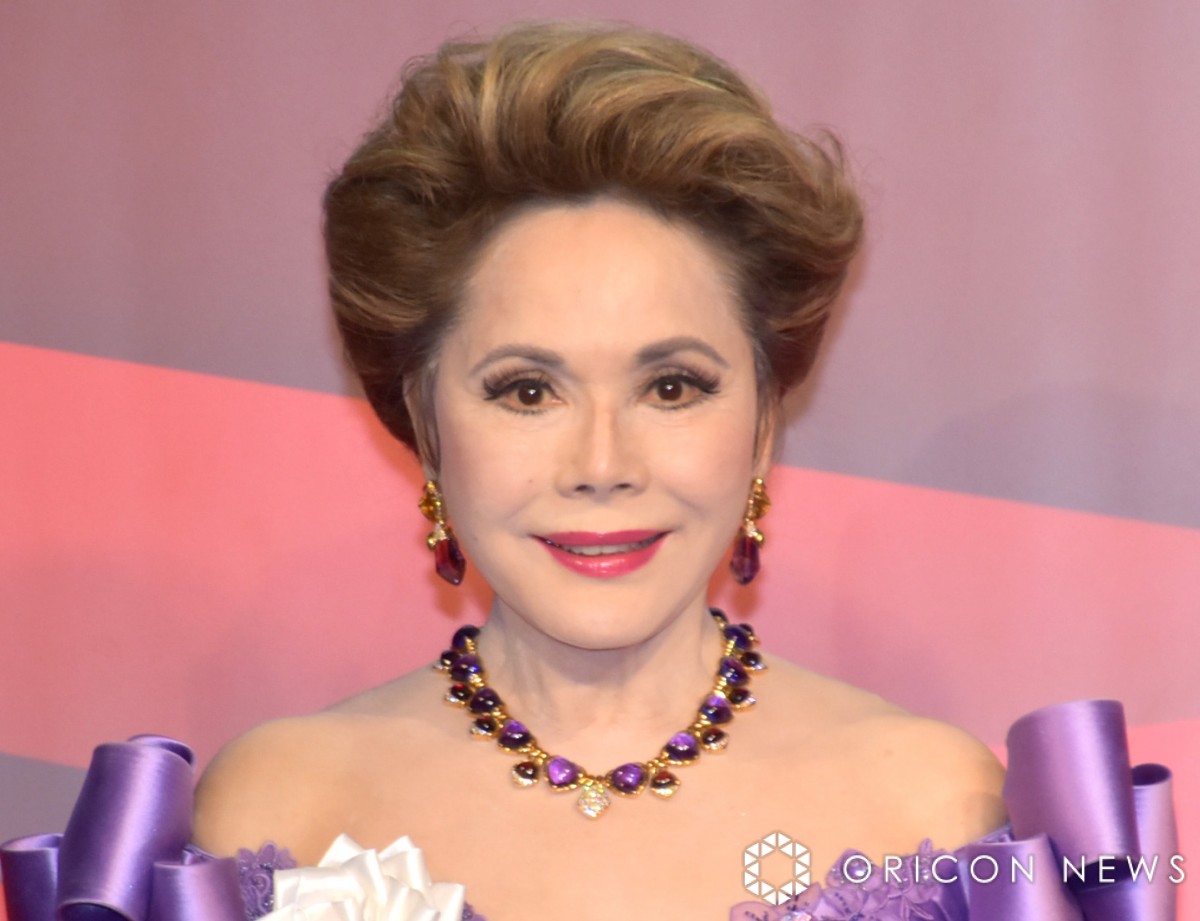 デヴィ夫人の現在2026｜86歳の驚異の健康美と資産・家族の真実