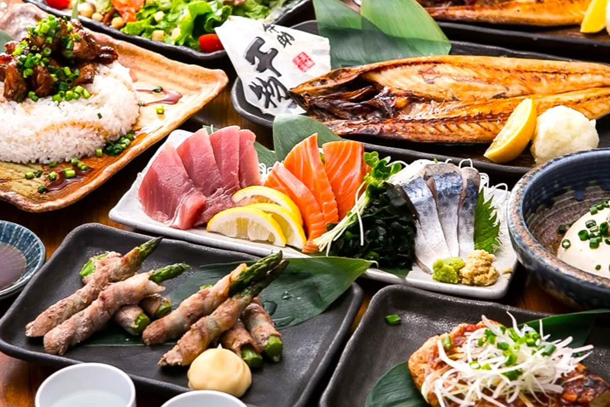 ひもの屋はなぜ選ばれる？絶品干物ランチの評判と店舗最新動向