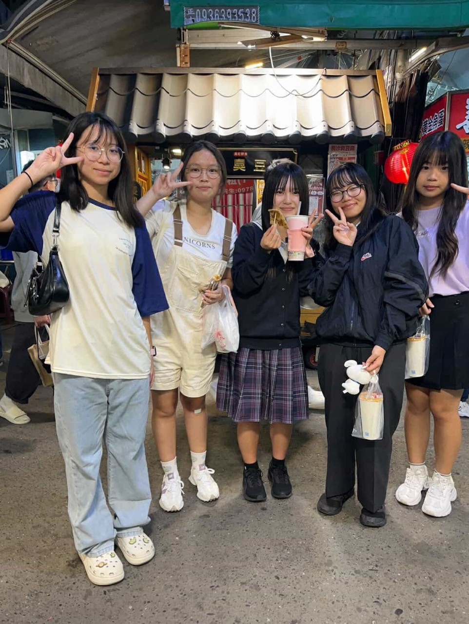 ここのえ緑陽中学校の評判と真相｜生徒数・制服・部活の実態を徹底解明