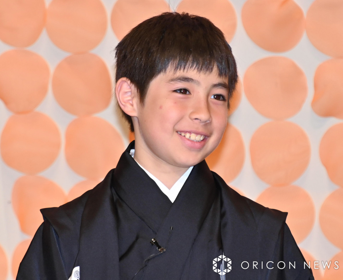 寺島しのぶの息子・尾上眞秀が超イケメンに成長！学校や父との関係の真相とは？
