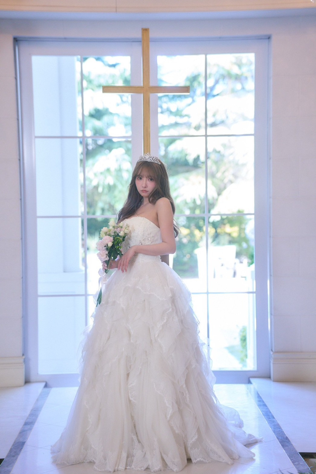 三上悠亜は結婚した？旦那候補の噂と熱愛報道の真相【2026年最新】
