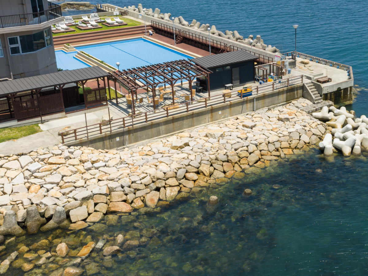 淡路島の釣り堀付きホテル厳選！手ぶら爆釣＆夕食調理の宿2026