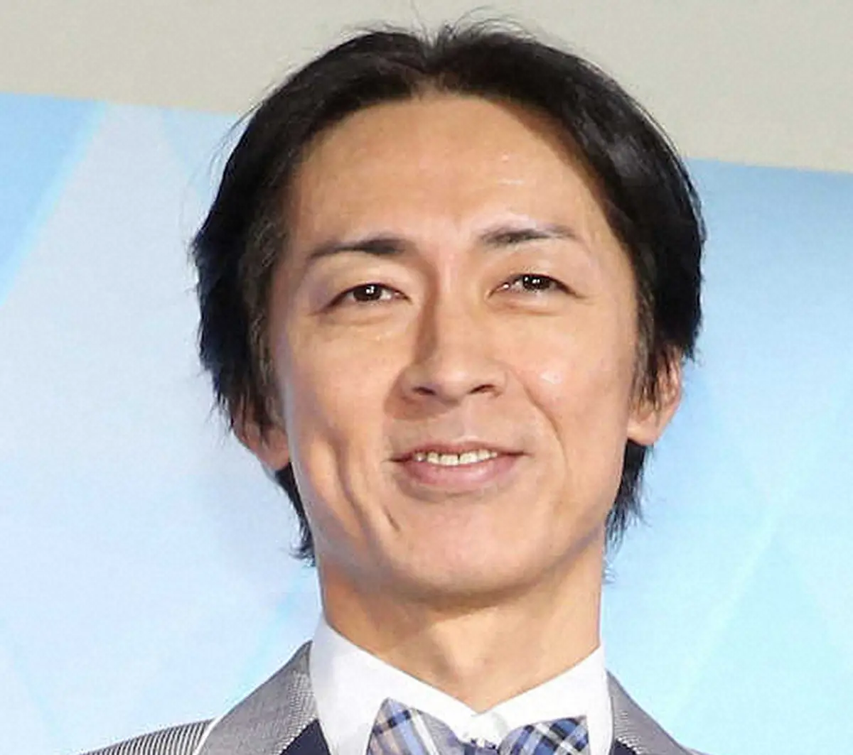ナイナイ矢部浩之の現在と年収の真相！妻・子供の進路と相方関係を総括